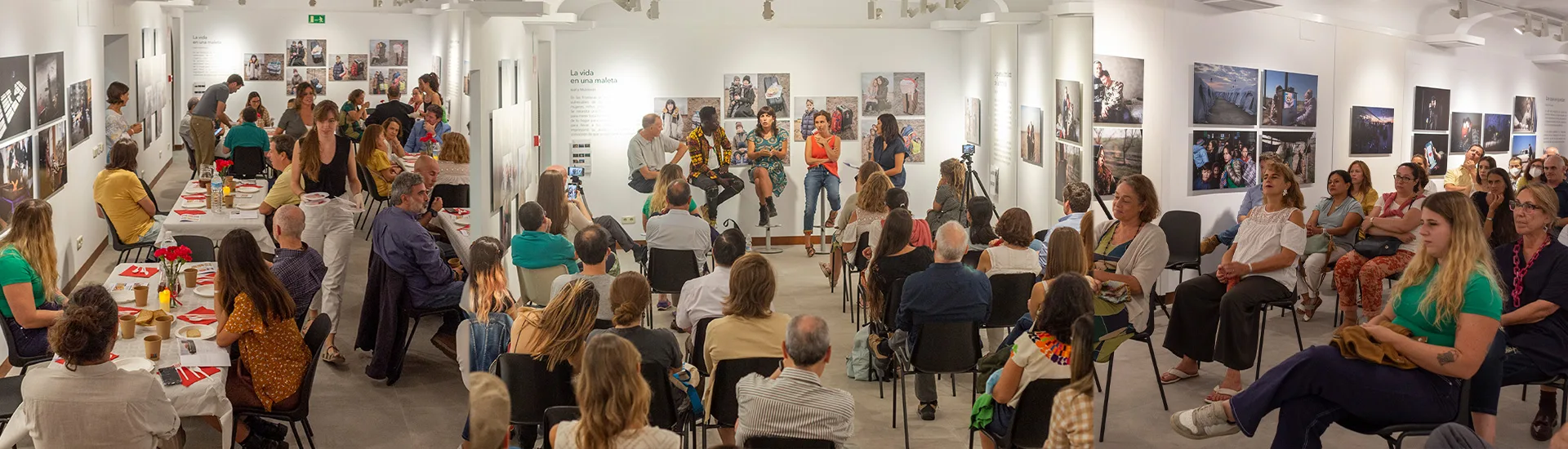 ‘Relatos migrantes: narrativas transformadoras’ enciende el debate y la reflexión en el Museo Misiones Salesianas